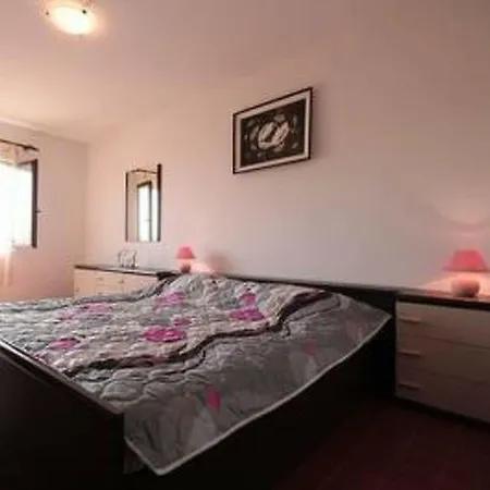 Poppy Apartmán Medulin